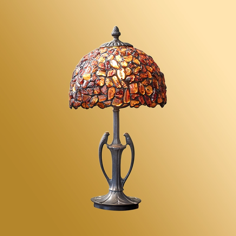 Лампы, подсвечники янтарные